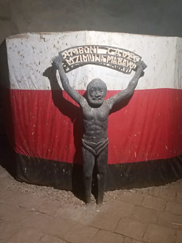 Amboni statue